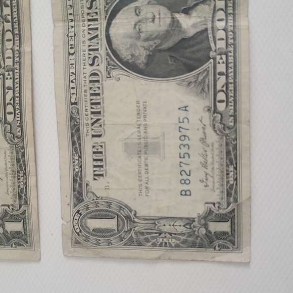Lot 3 Vintage Rare One Dollar Rare  Blue Seal Silver Certificate. - Picture 7 of 8